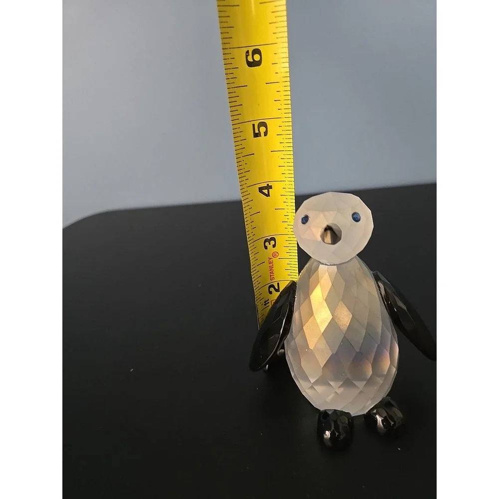Simon Designs Crystal Frosted Winter Penguin Paperweight Figurine 4